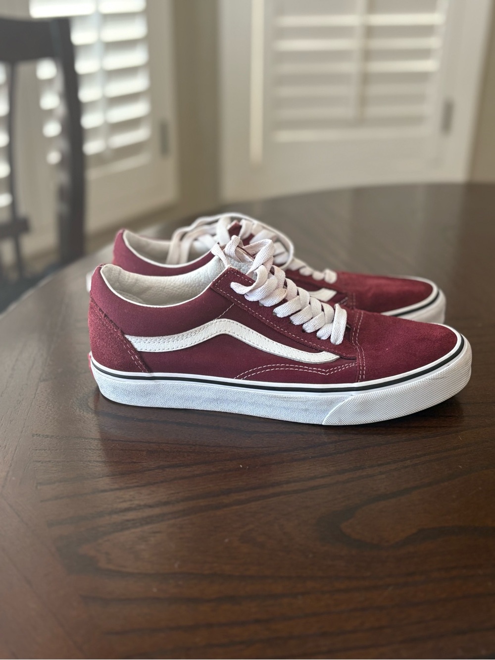 Vans Old Skool Women’s Sneakers, Burgundy/Maroon